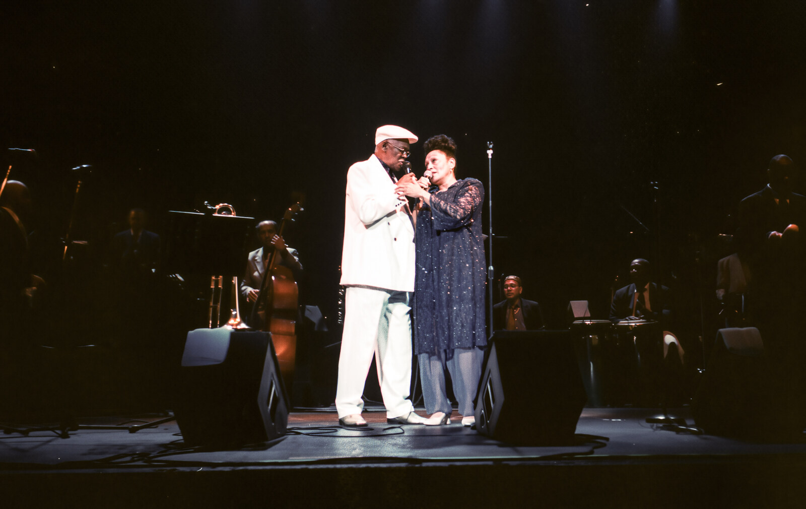 Omara Portuondo e Ibrahim Ferrer. Teatro Gran Rex.